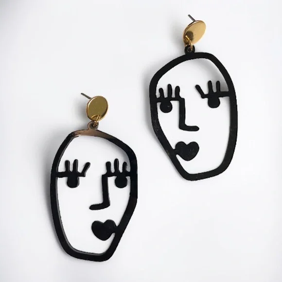 🍭5 for $20🍭 Black Acrylic Abstract Face Stud Earrings CC - Picture 1 of 5